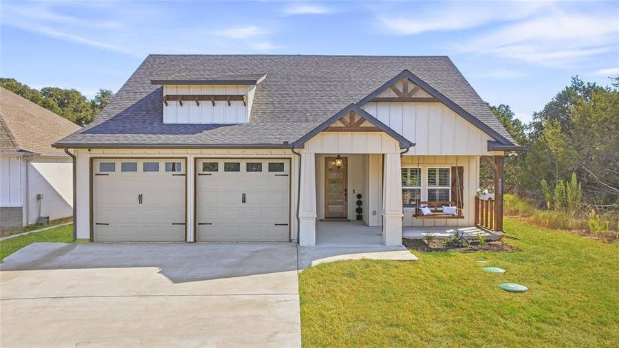 Property photo for 4825 Wichita Street, Granbury, TX