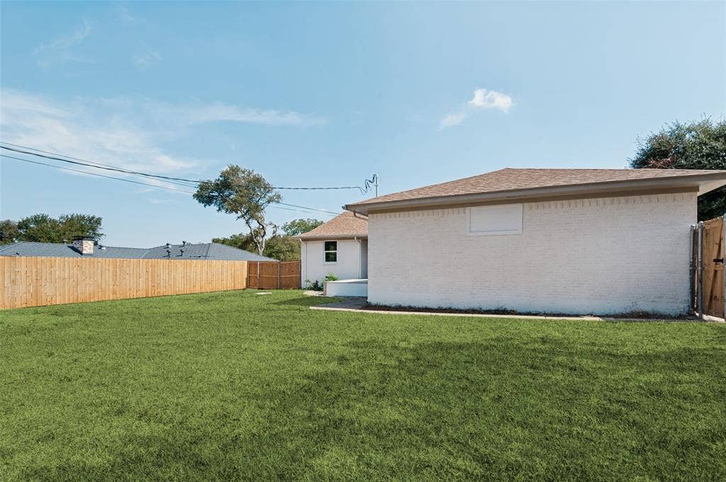 2361 Pinebluff Drive, Dallas, TX 75228 2361 Pinebluff Drive, Dallas, TX 75228