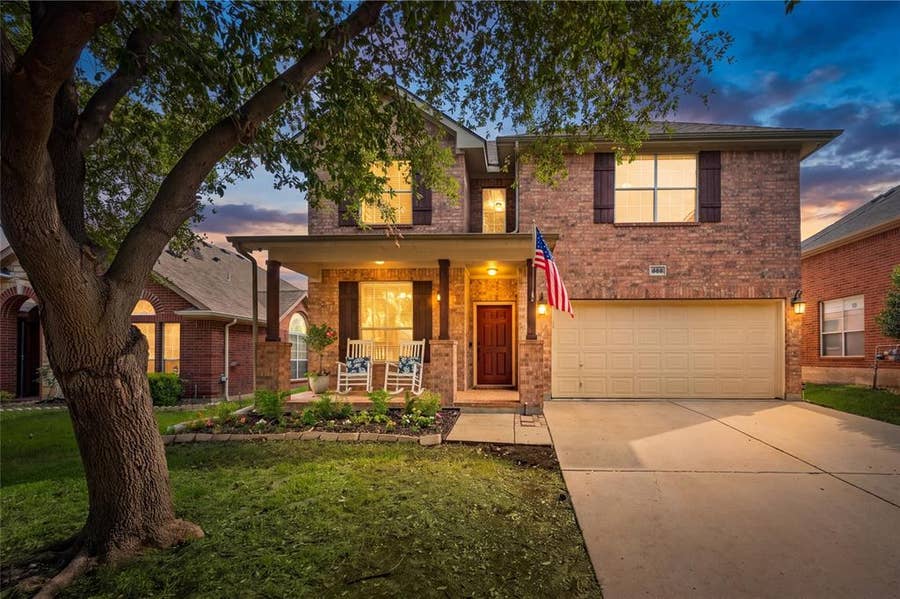 Property photo for 4952 Paddock Drive, Fort Worth, TX
