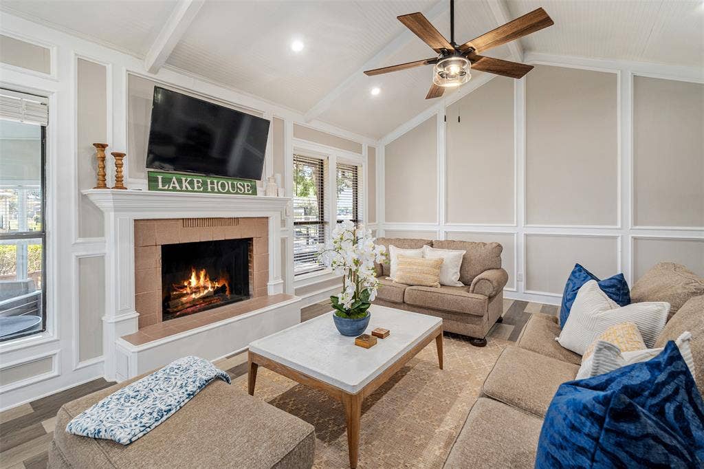 111 Hickory Creek Circle, Gun Barrel City, TX 75156 111 Hickory Creek Circle, Gun Barrel City, TX 75156