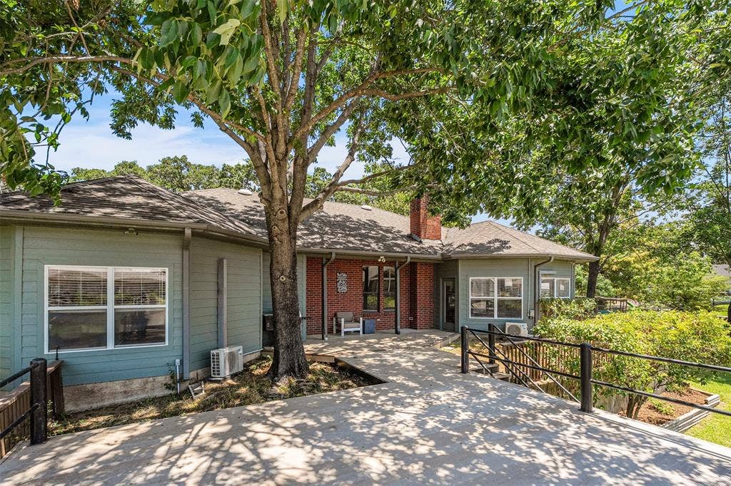 111 Hickory Creek Circle, Gun Barrel City, TX 75156 111 Hickory Creek Circle, Gun Barrel City, TX 75156
