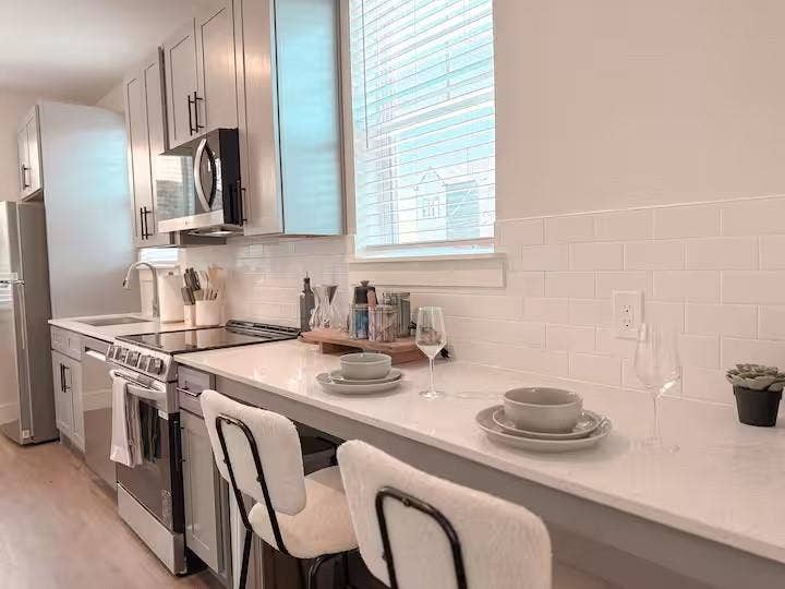 5313-5317 Reiger Avenue, Dallas, TX 75214 5313-5317 Reiger Avenue, Dallas, TX 75214