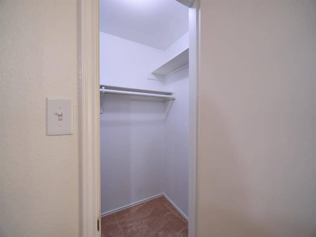 2336 Carlisle Court, Grand Prairie, TX 75052 2336 Carlisle Court, Grand Prairie, TX 75052