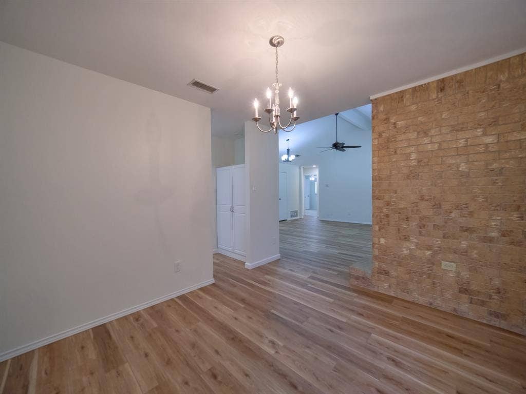 2336 Carlisle Court, Grand Prairie, TX 75052 2336 Carlisle Court, Grand Prairie, TX 75052