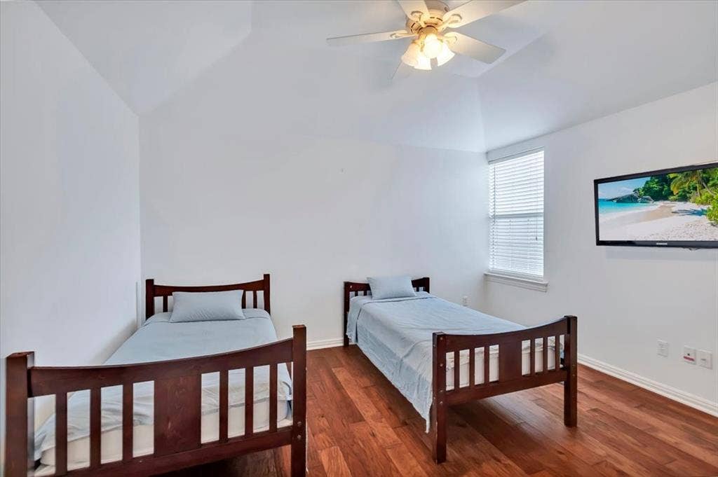 5111 Ambergate Lane, Dallas, TX 75287 Bedroom