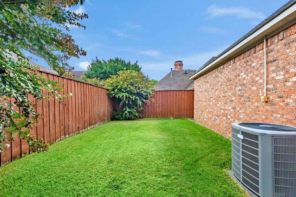 5111 Ambergate Lane, Dallas, TX 75287 Back Yard