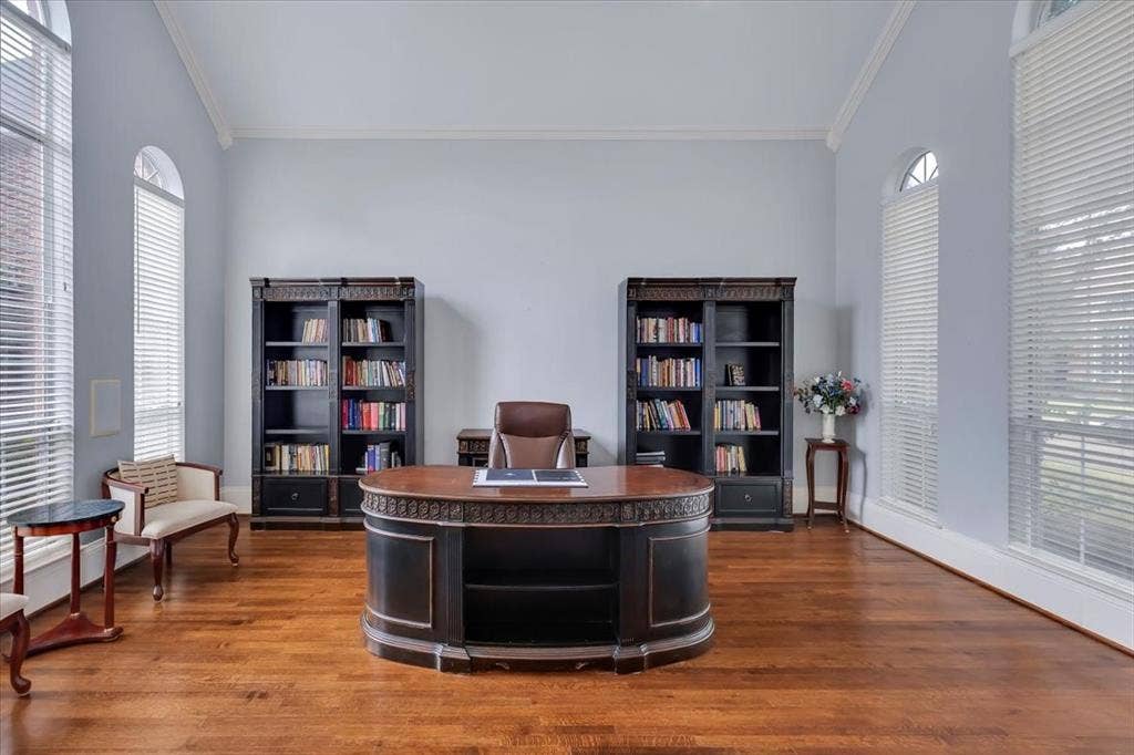 5111 Ambergate Lane, Dallas, TX 75287 Second Living currently used as an office