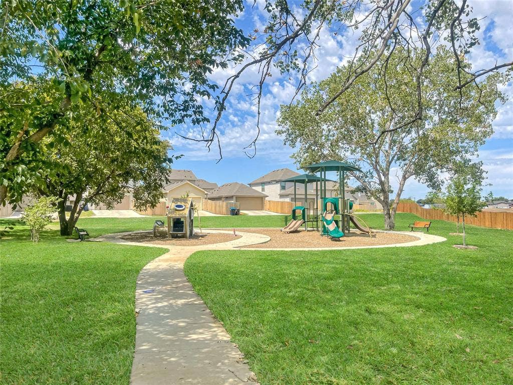 5216 Applegate Drive, Fort Worth, TX 76119 5216 Applegate Drive, Fort Worth, TX 76119