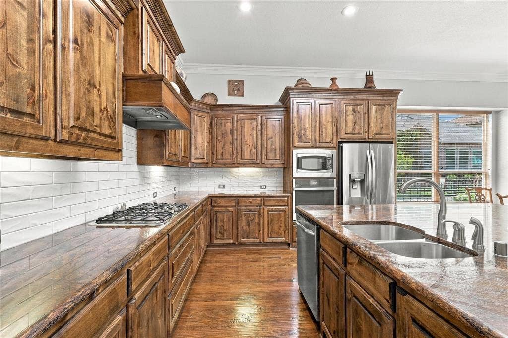 6108 Heron Bay Lane, McKinney, TX 75070 6108 Heron Bay Lane, McKinney, TX 75070