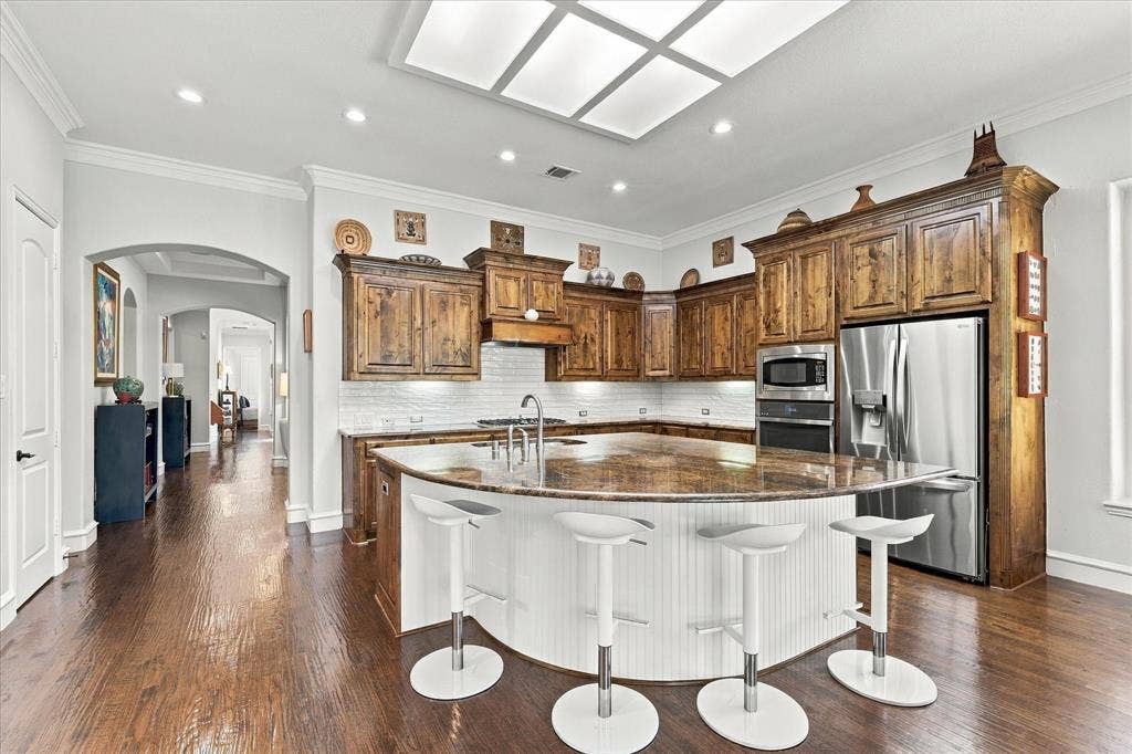 6108 Heron Bay Lane, McKinney, TX 75070 6108 Heron Bay Lane, McKinney, TX 75070