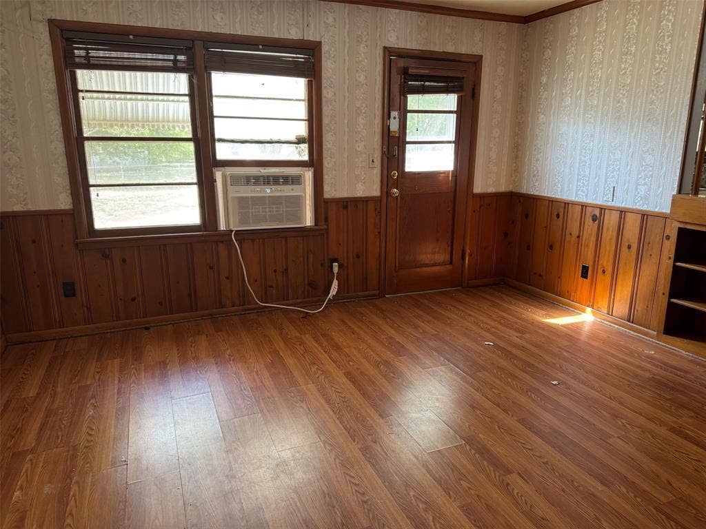 401 N Terry Street, Malakoff, TX 75148 401 N Terry Street, Malakoff, TX 75148