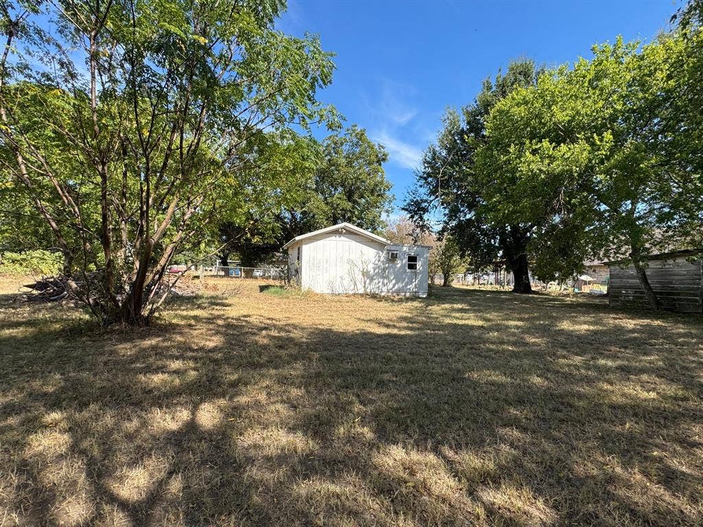 401 N Terry Street, Malakoff, TX 75148 401 N Terry Street, Malakoff, TX 75148
