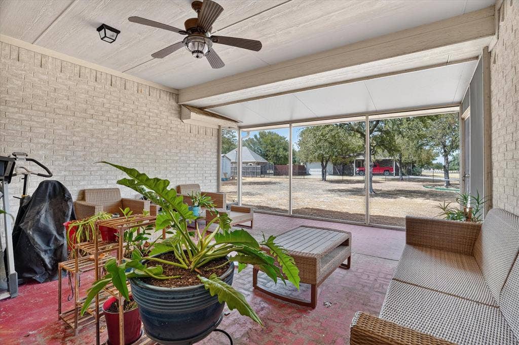 197 Deer Creek Drive, Aledo, TX 76008 197 Deer Creek Drive, Aledo, TX 76008