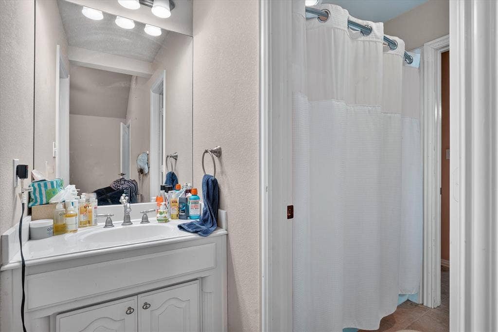 197 Deer Creek Drive, Aledo, TX 76008 197 Deer Creek Drive, Aledo, TX 76008