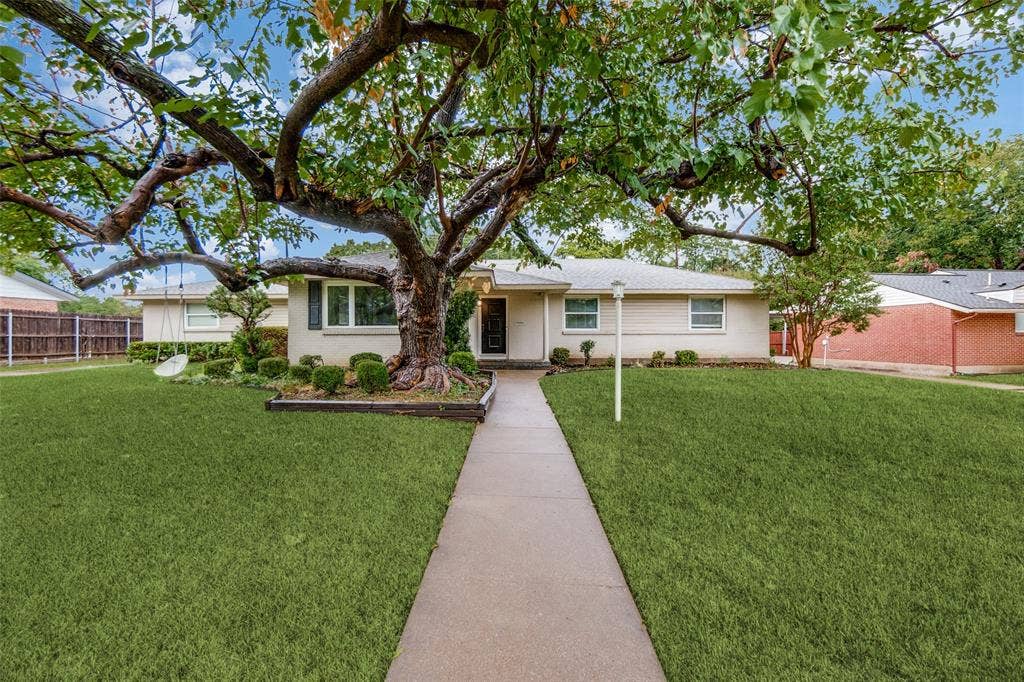 3539 Merrell Road, Dallas, TX 75229 3539 Merrell Road, Dallas, TX 75229