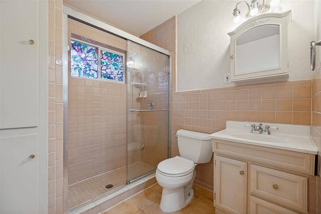 3539 Merrell Road, Dallas, TX 75229 3539 Merrell Road, Dallas, TX 75229