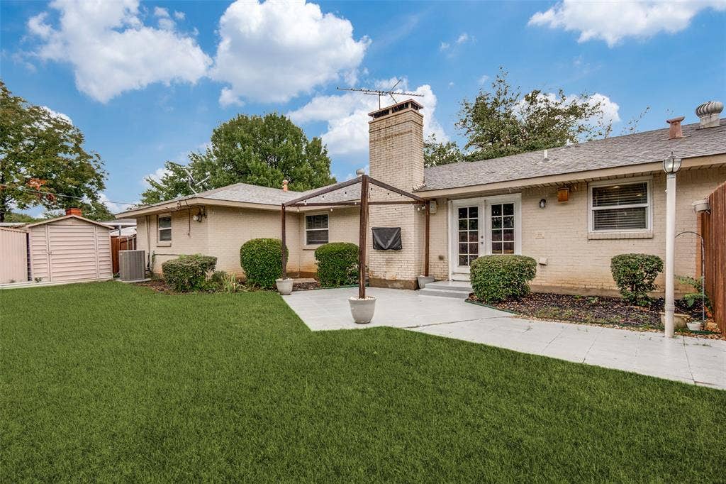 3539 Merrell Road, Dallas, TX 75229 3539 Merrell Road, Dallas, TX 75229