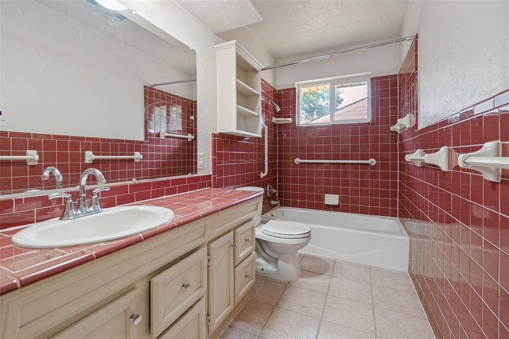 3539 Merrell Road, Dallas, TX 75229 3539 Merrell Road, Dallas, TX 75229