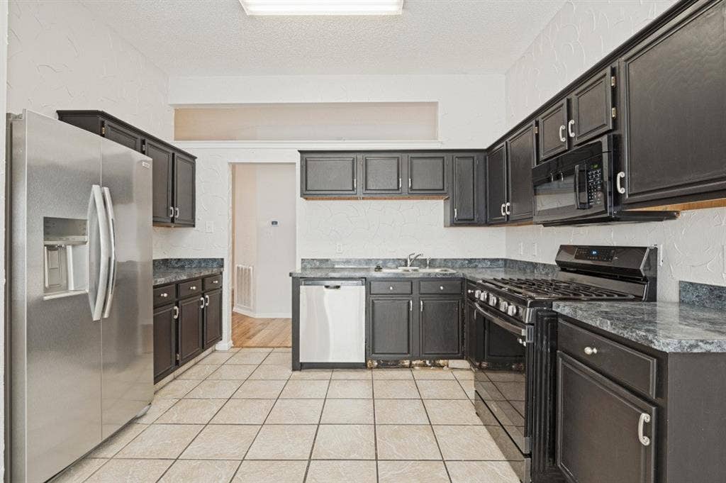 417 Channel View Terrace, DeSoto, TX 75115 417 Channel View Terrace, DeSoto, TX 75115