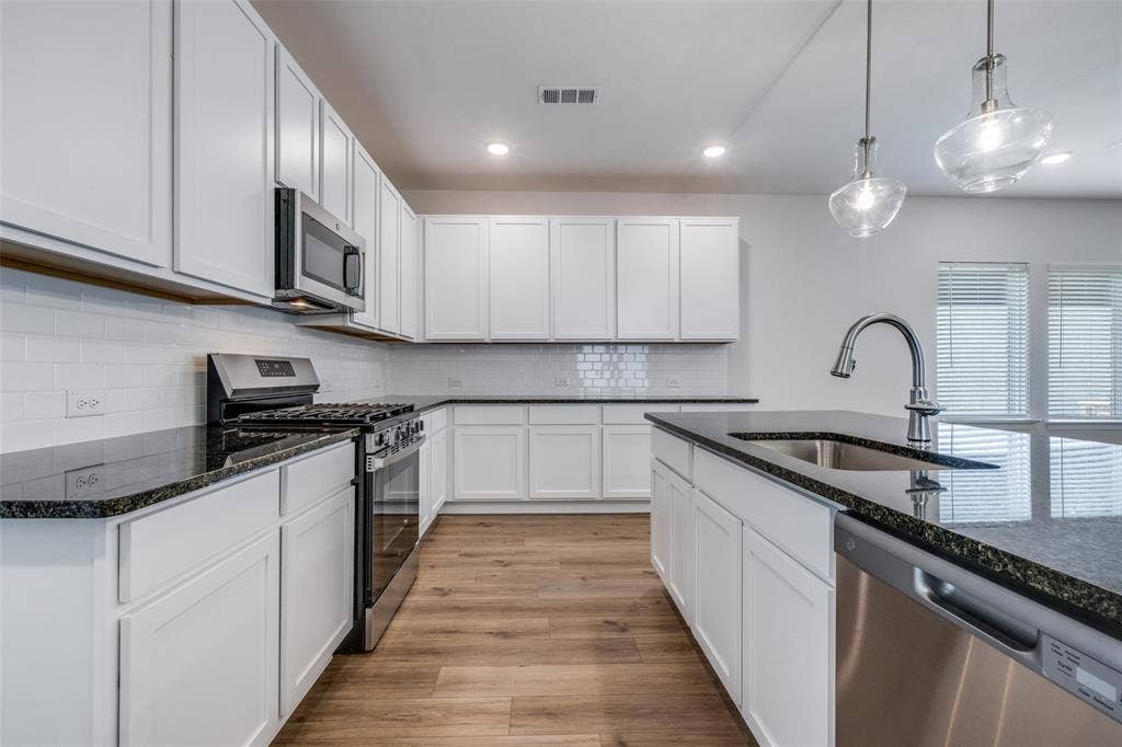 4013 Bluestem Boulevard, Denton, TX 76226