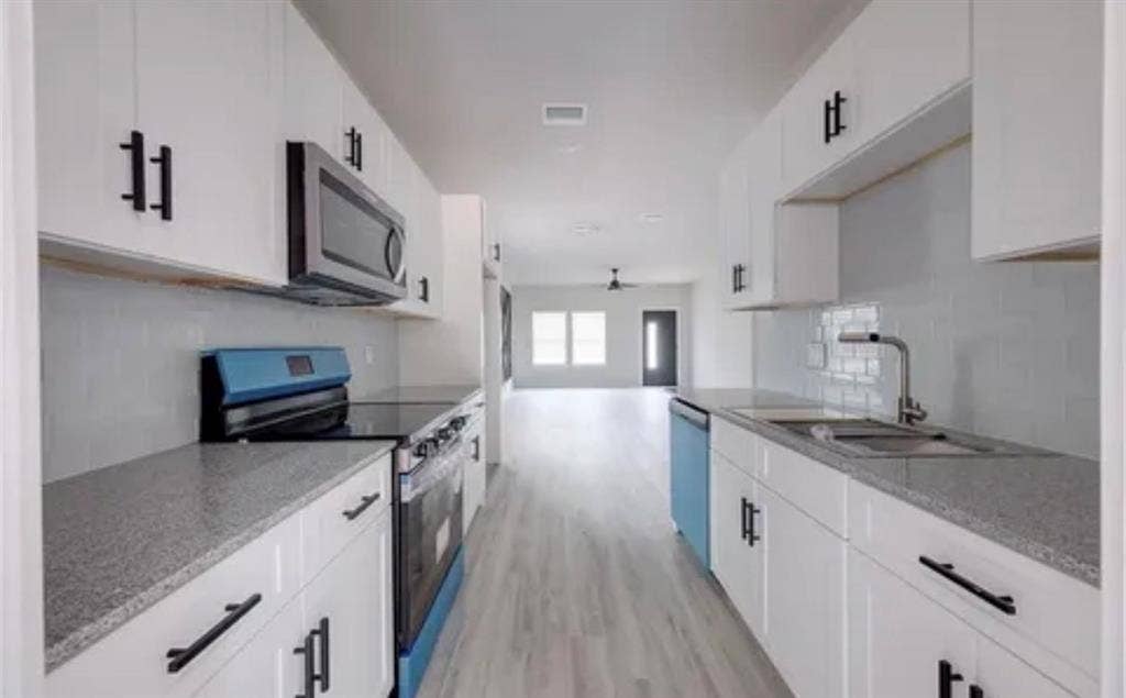 116 Bowie Street, Mabank, TX 75156 116 Bowie Street, Mabank, TX 75156