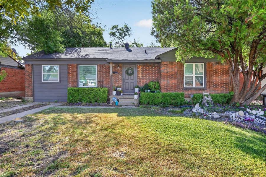 Property photo for 10518 Dawn Drive, Dallas, TX
