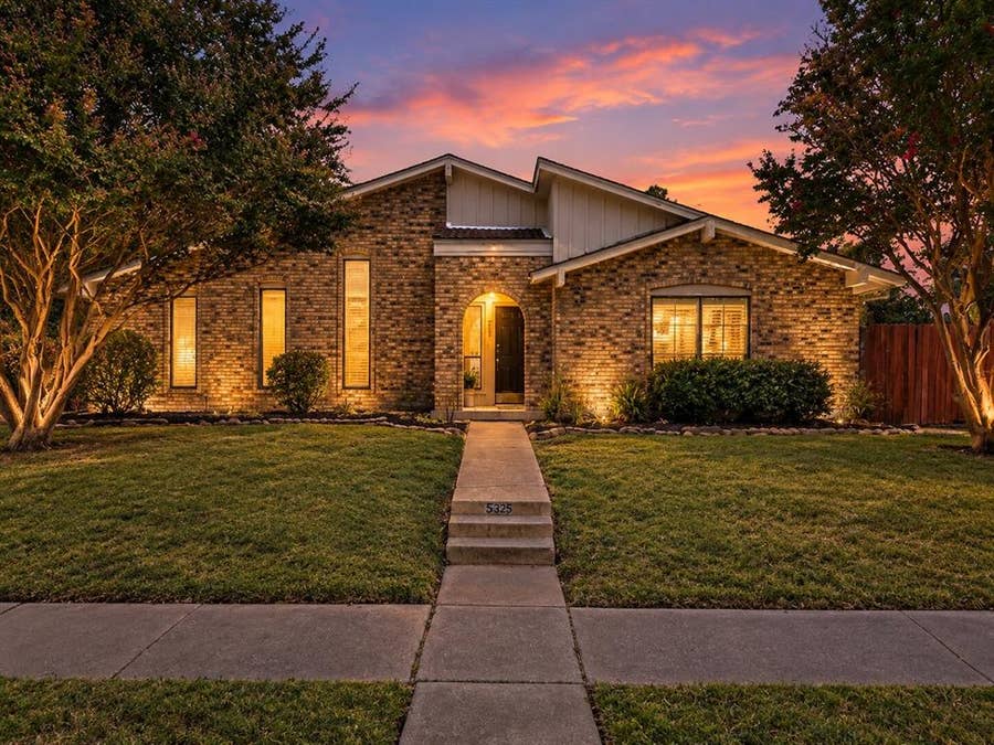 Property photo for 533 San Pedro Drive, Garland, TX