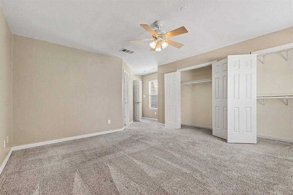 932 Avondale Lane, Plano, TX 75025 932 Avondale Lane, Plano, TX 75025