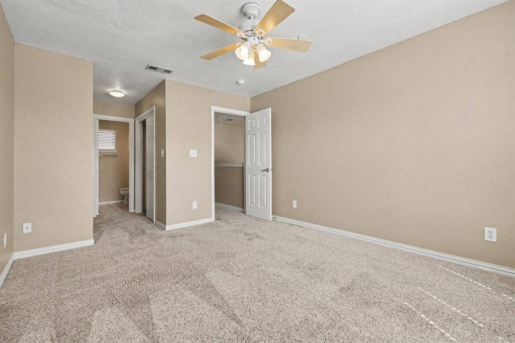 932 Avondale Lane, Plano, TX 75025 932 Avondale Lane, Plano, TX 75025