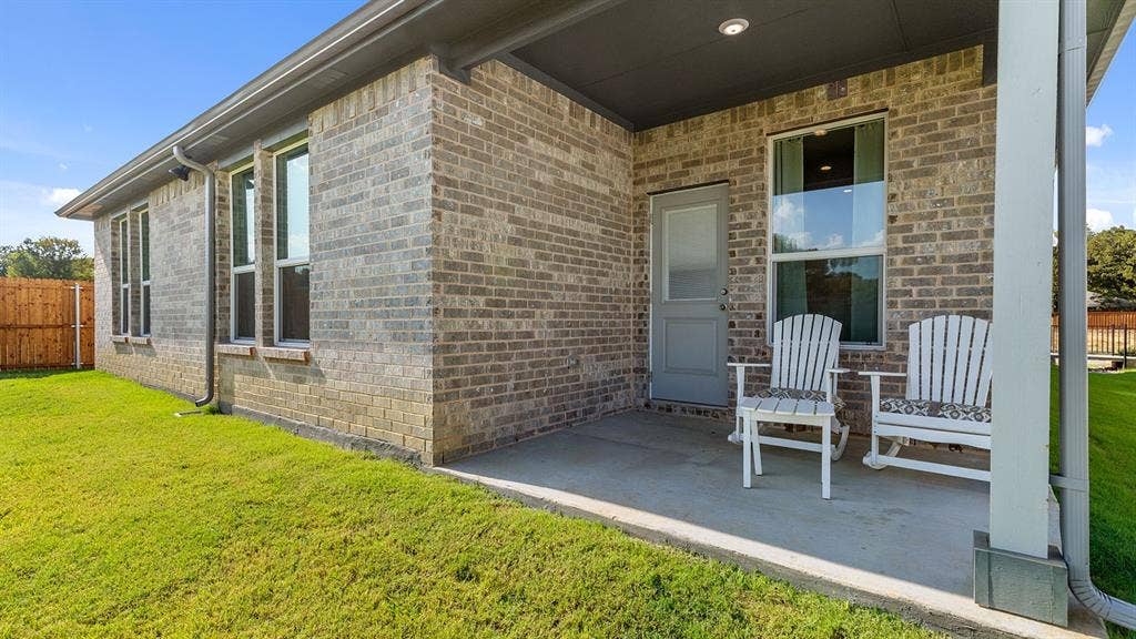 2801 FLYCATCHER Drive, Denton, TX 76205