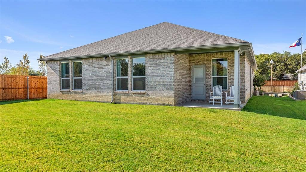 2801 FLYCATCHER Drive, Denton, TX 76205