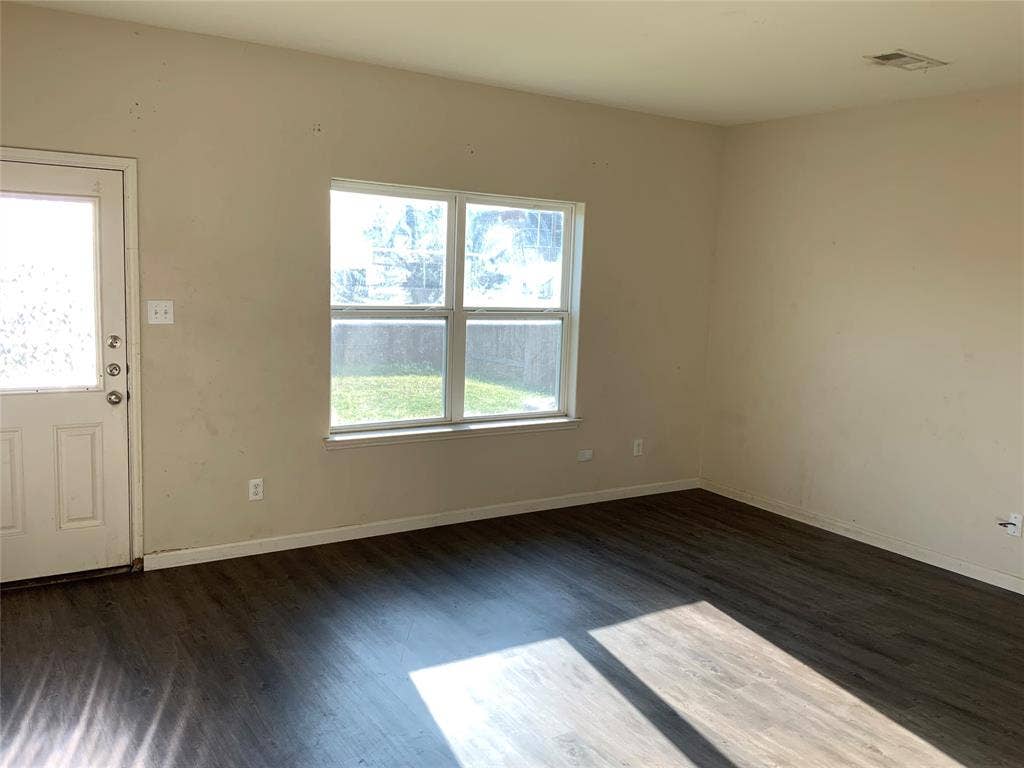 1030 Stanwyck Avenue, Duncanville, TX 75137 Additional content