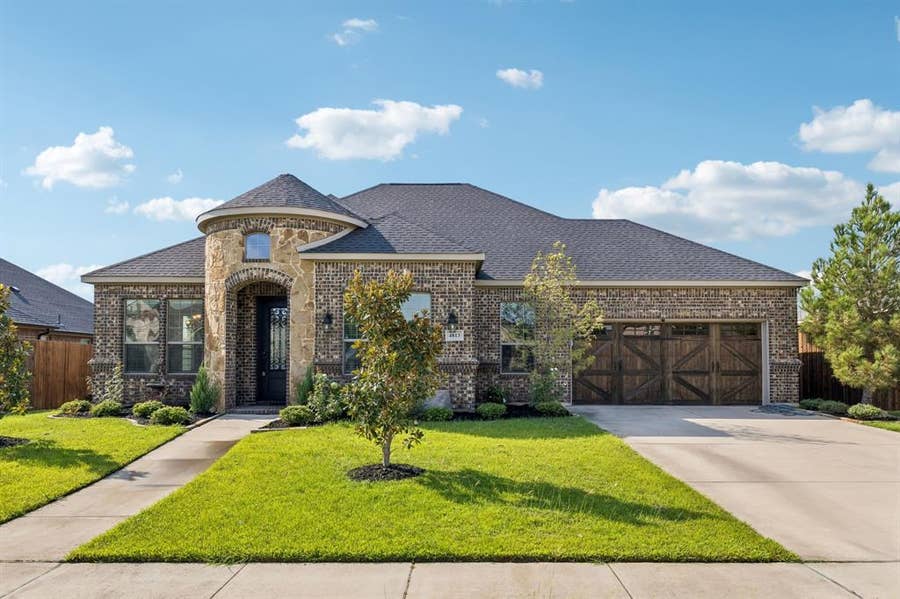 Property photo for 4813 Parkplace Drive, Denton, TX