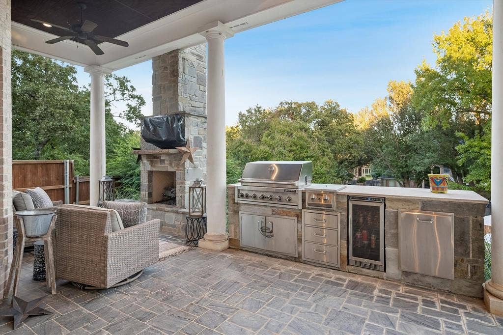 4813 W Cranbrook Drive, Colleyville, TX 76034