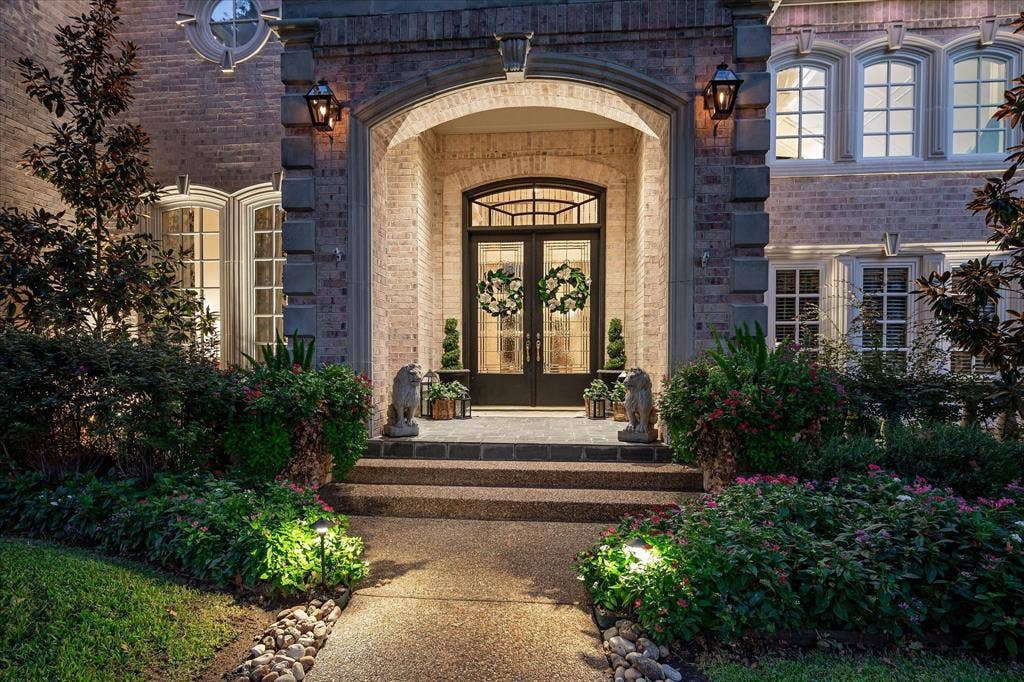 4813 W Cranbrook Drive, Colleyville, TX 76034
