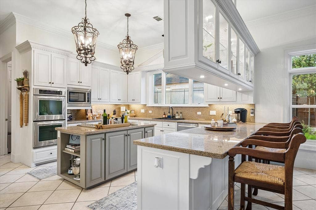 4813 W Cranbrook Drive, Colleyville, TX 76034