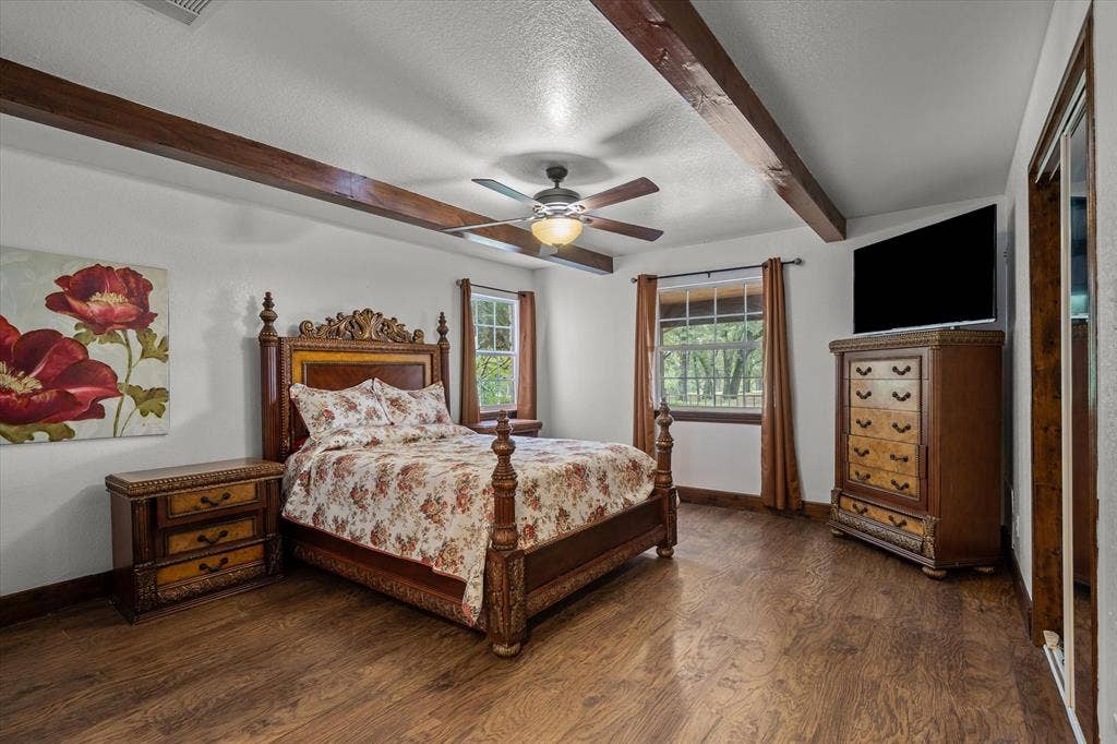 323 County Road 3507, Edgewood, TX 75117 323 County Road 3507, Edgewood, TX 75117