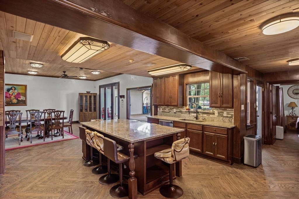 323 County Road 3507, Edgewood, TX 75117 323 County Road 3507, Edgewood, TX 75117