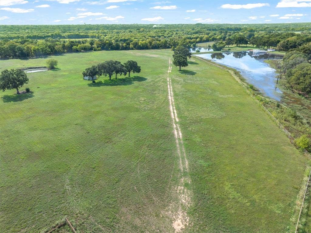323 County Road 3507, Edgewood, TX 75117 323 County Road 3507, Edgewood, TX 75117