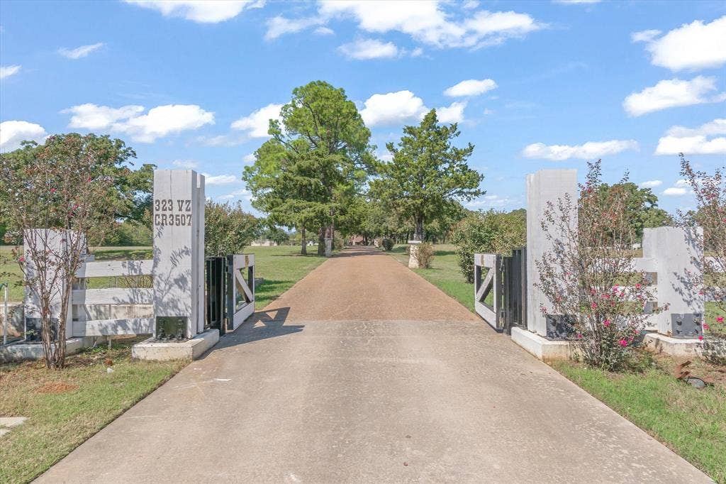 323 County Road 3507, Edgewood, TX 75117 Entry to Ranch