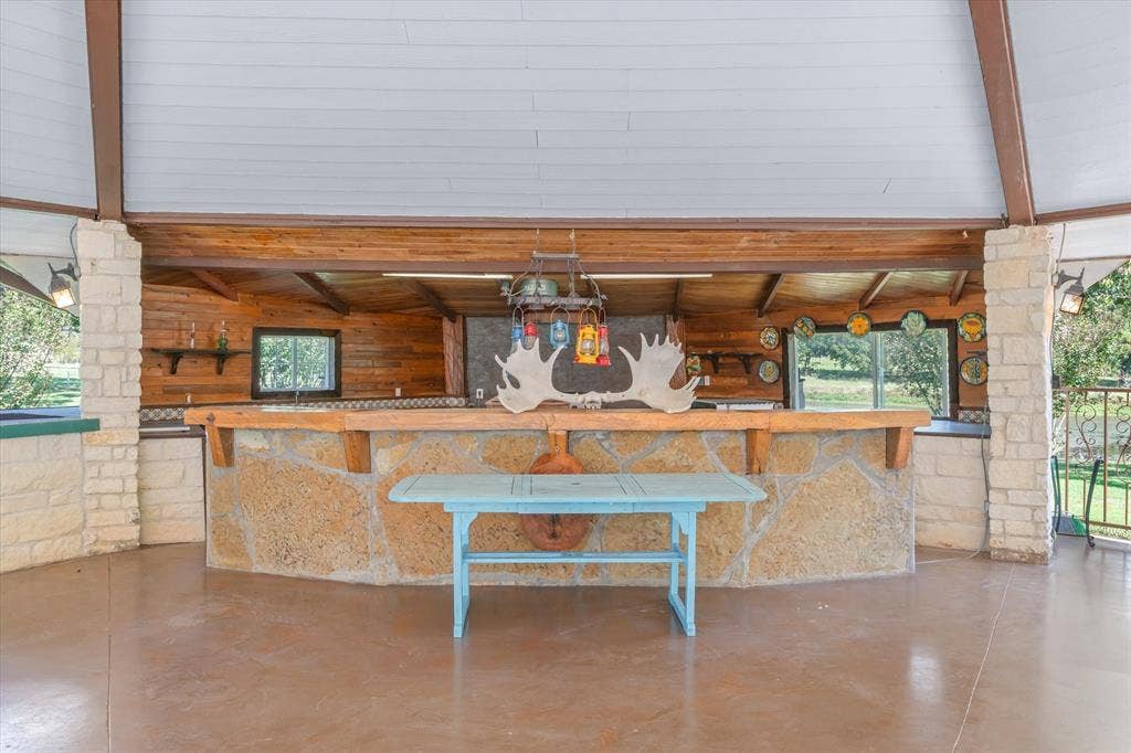 323 County Road 3507, Edgewood, TX 75117 323 County Road 3507, Edgewood, TX 75117
