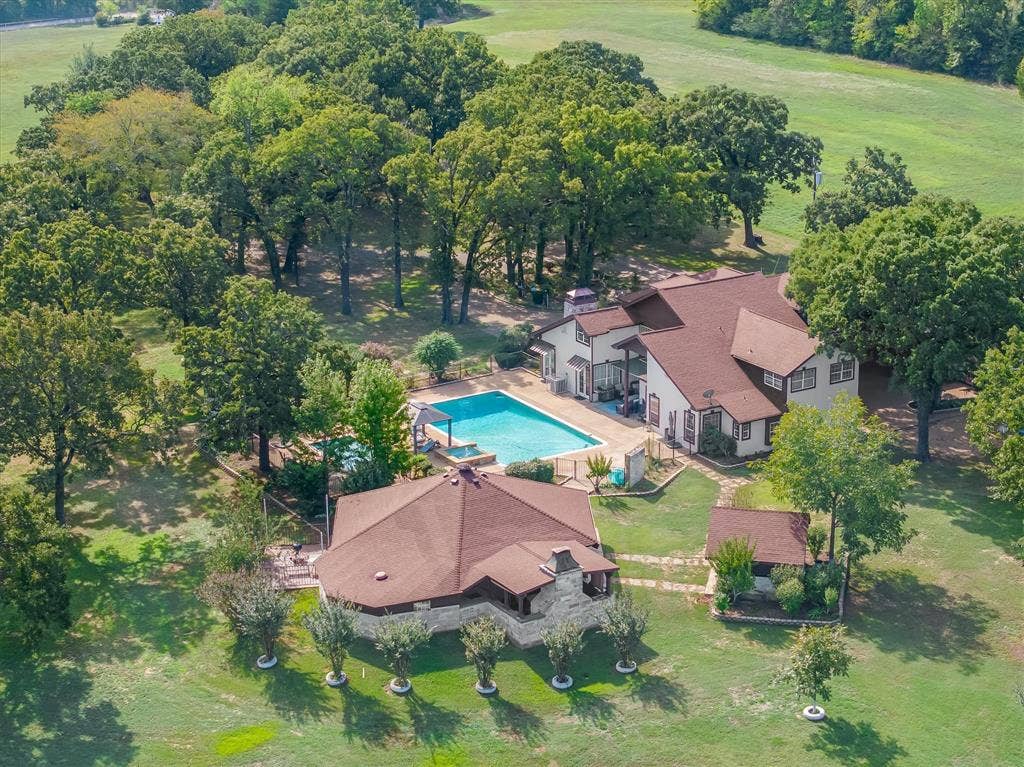 323 County Road 3507, Edgewood, TX 75117 323 County Road 3507, Edgewood, TX 75117