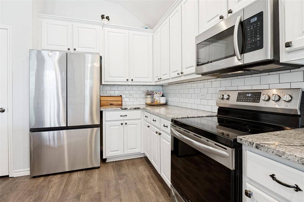 2944 Vacherie Lane, Dallas, TX 75227 2944 Vacherie Lane, Dallas, TX 75227