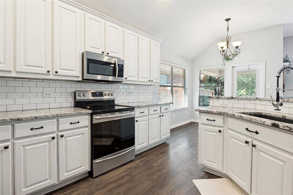 2944 Vacherie Lane, Dallas, TX 75227 2944 Vacherie Lane, Dallas, TX 75227
