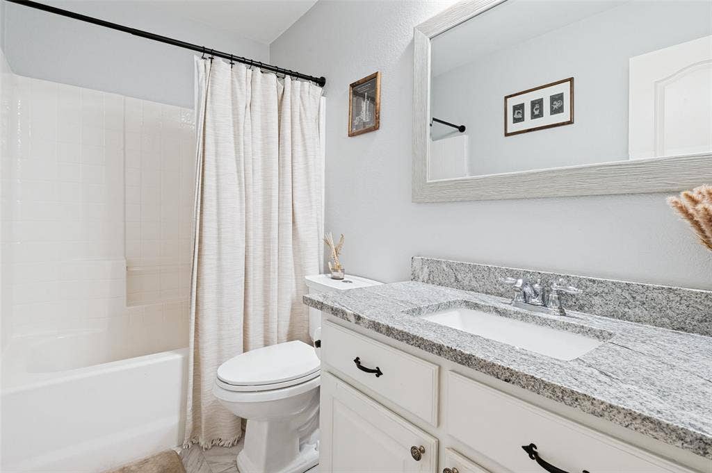 2944 Vacherie Lane, Dallas, TX 75227 2944 Vacherie Lane, Dallas, TX 75227