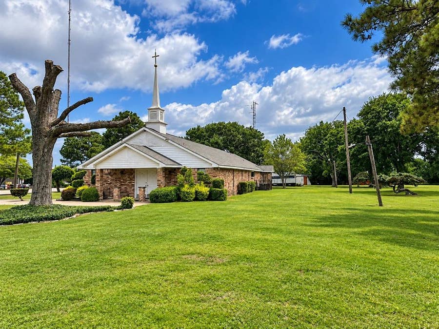 Property photo for 21177 US Highway 80 Highway E, Wills Point, TX