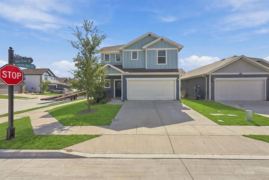 Property photo for 1801 Ash Oak Lane, Forney, TX