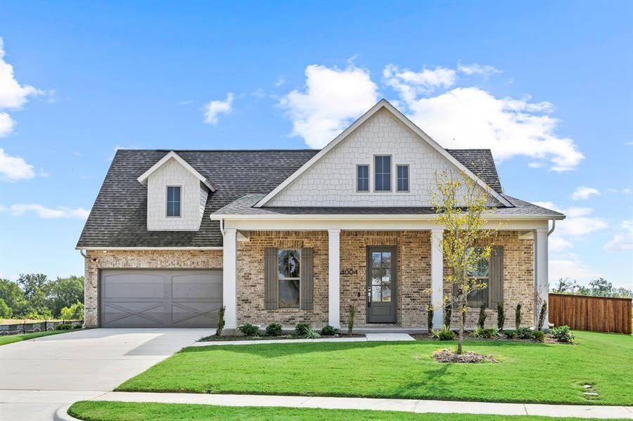 Property photo for 4004 Reserve Way, Providence Village, TX