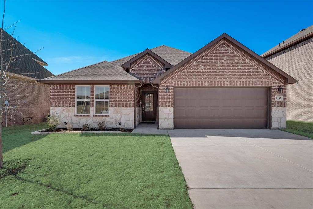8102 Grant Lane, Greenville, TX 75402