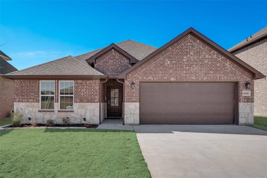 8102 Grant Lane, Greenville, TX 75402